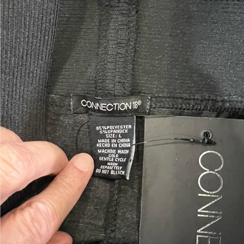 Connection 18 zipper legging! - Picture 7 of 9